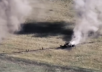 Imaginile disperării: 10 vehicule blindate rusești, distruse dintr-o singură lovitură. Soldații rămași în viață caută disperat scăpare