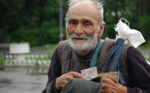 Românii sunt cei mai nevoiași din Europa. Peste o treime trăiesc la limita sărăciei