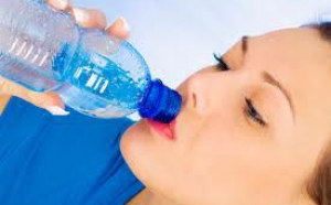 Ce se întâmplă dacă bei prea multă apă