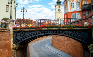 Podul Minciunilor din Sibiu se închide pentru reparații