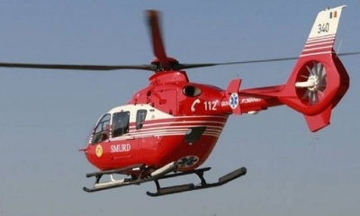 Un preot a leșinat în timpul slujbei. A fost dus cu elicopterul SMURD la Iași