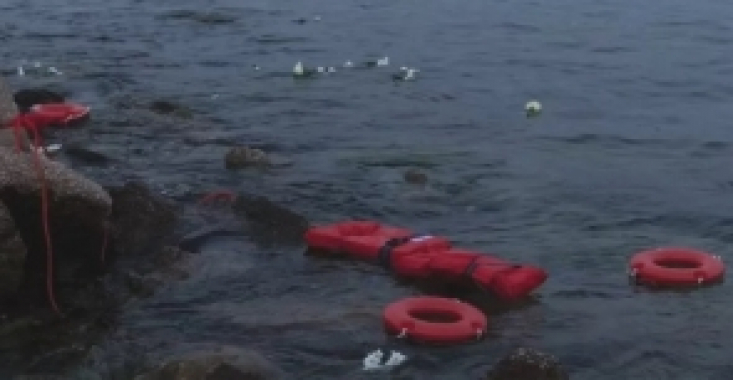 Incredibil! Poliția de coastă ar fi scufundat vasul cu migranți din apele Greciei- Acuzele vin din partea supraviețuitorilor