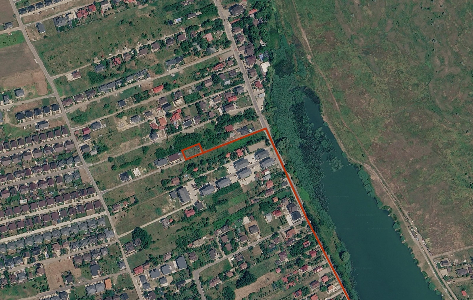 PF. Teren Rediu-lac cu autorizatie construire P+2