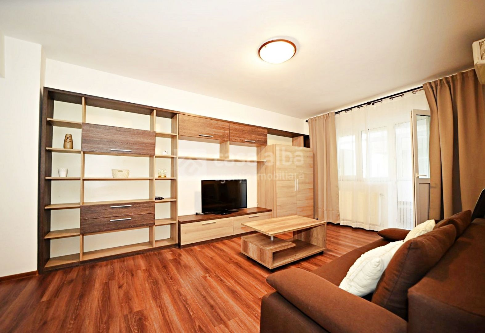 Exceptional! Centru - Palas Mall, 2 camere renovat, ready to move 