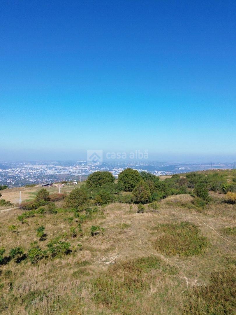 Teren 10.000mp plan, 350m altitudine | Barnova-Paun | POT 35%, CUT 0.9