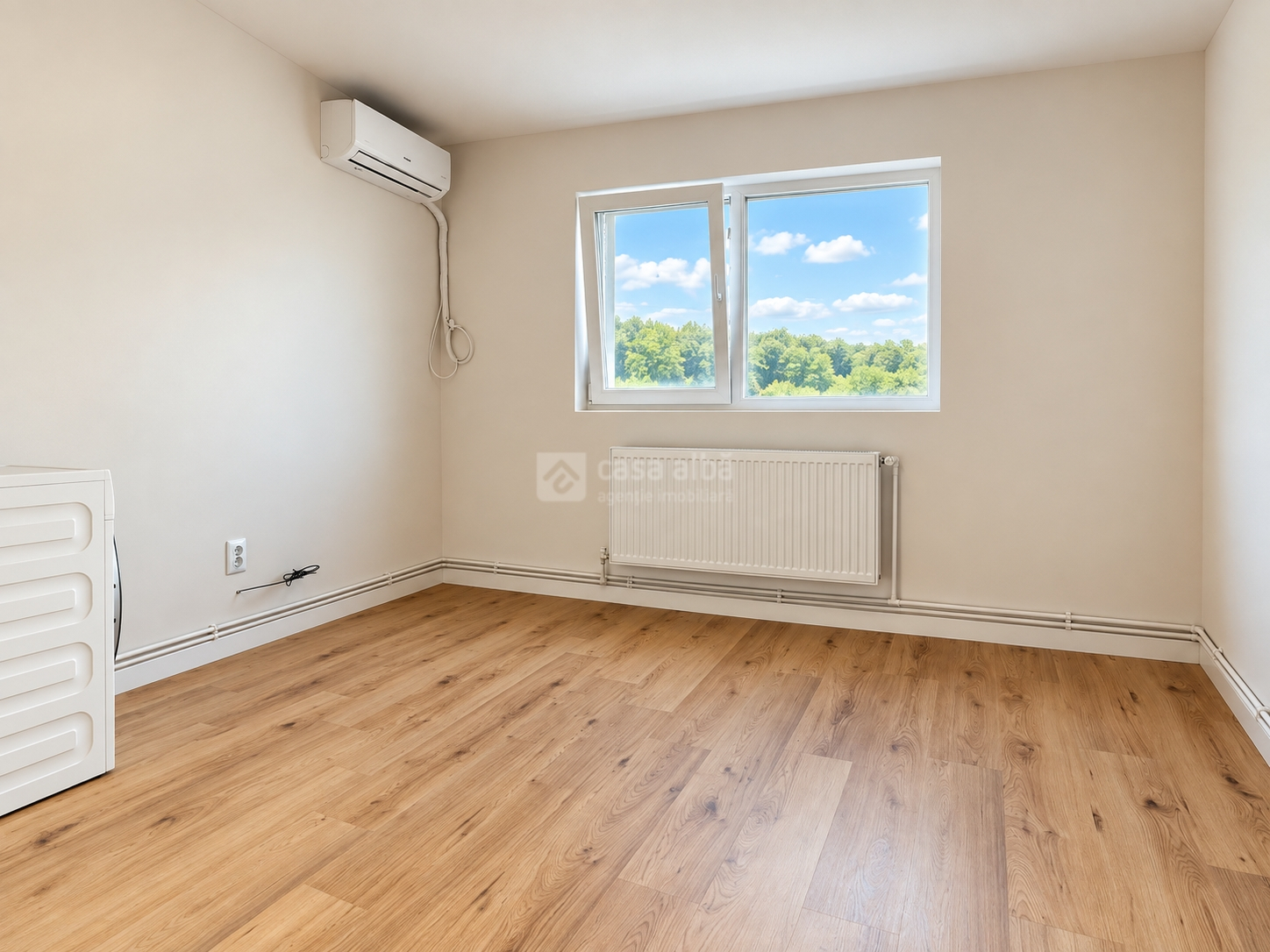 Frumoasa - bd. Poitiers, garsoniera renovata complet, bloc cu lift, LIBERA
