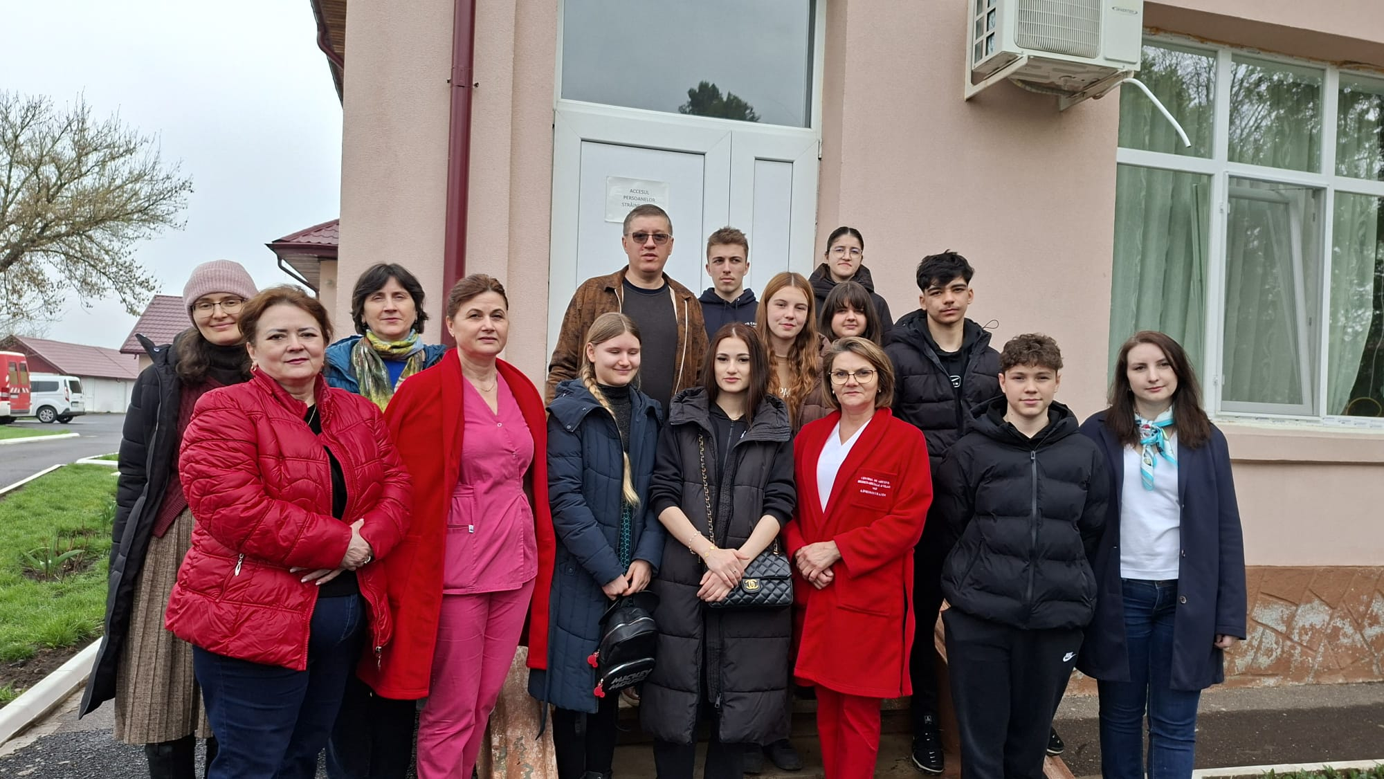 Când darurile ajung la suflet. Lacrimi și recunoștință la Centrul Medico-Social din Bivolari