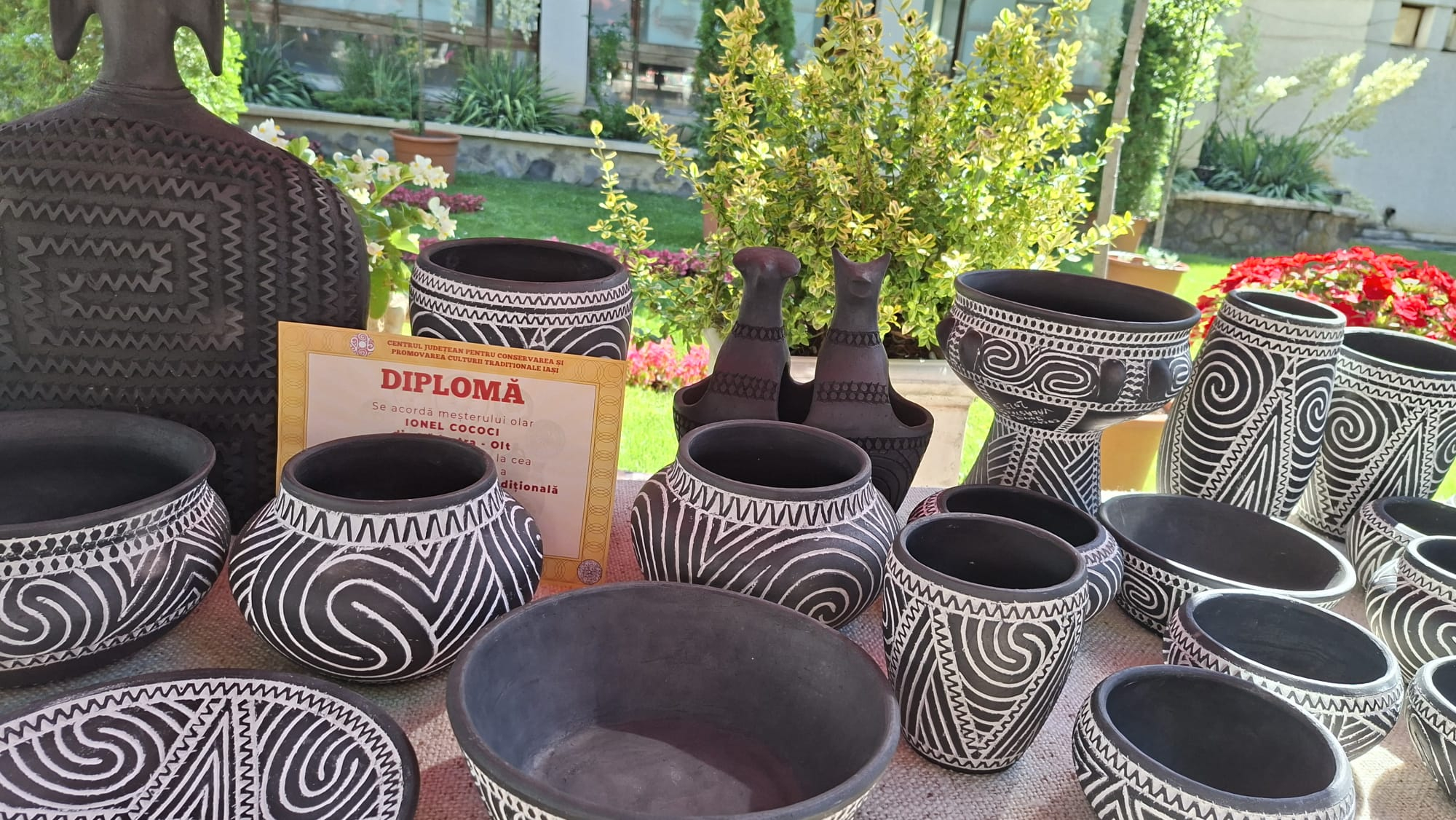 GALERIE FOTO -- „Lutul îmi cântă în pumni, doamnă”. Pământul viu de la Cucuteni 5000