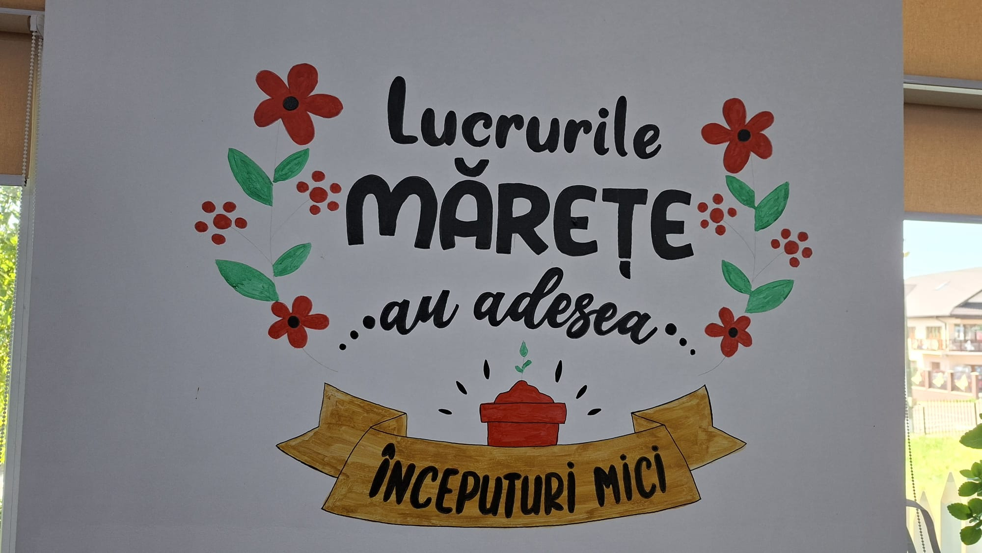 Mobilier colorat pentru copiii de la Grădinița Erbiceni