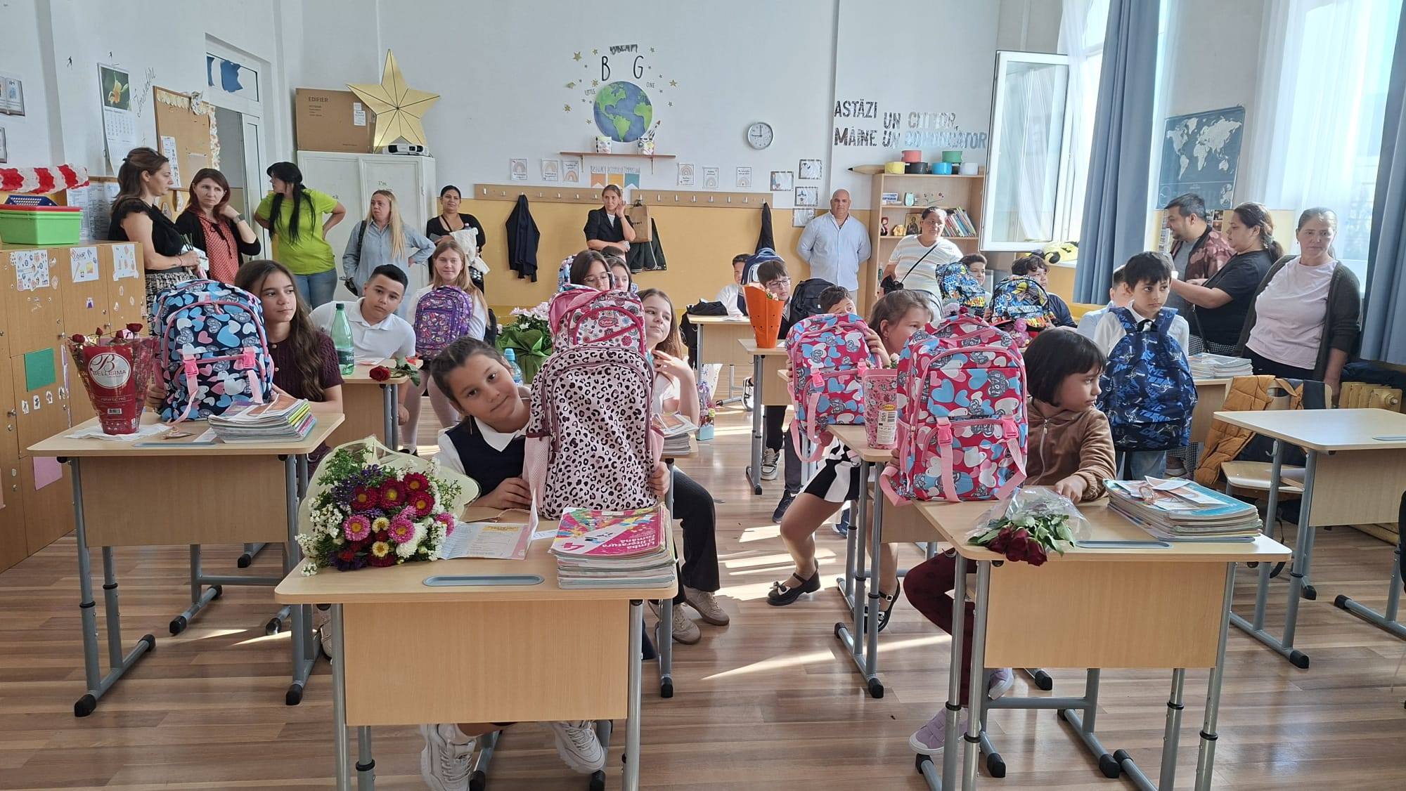 Prima zi de școală la Iași: emoții și planuri noi