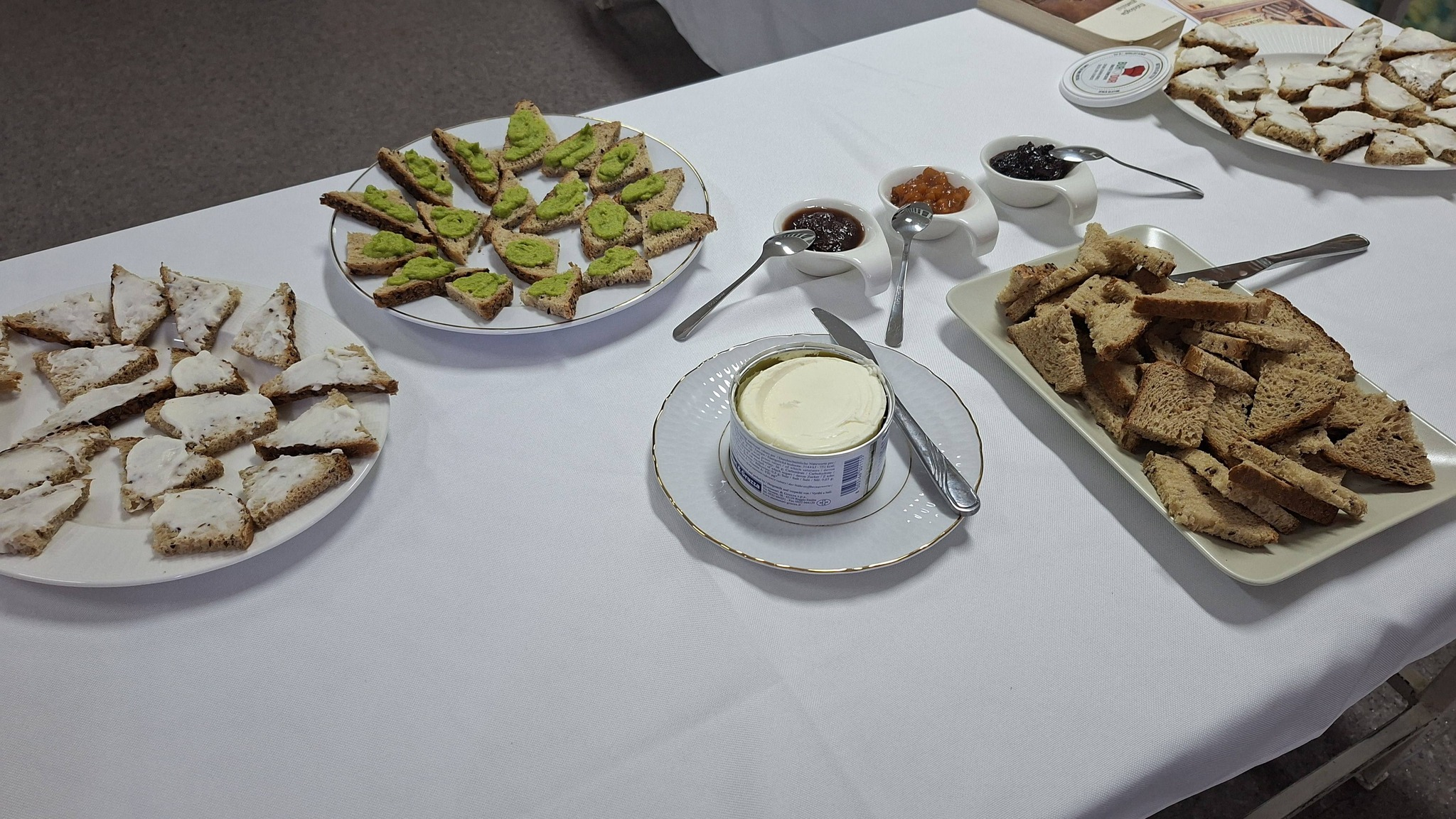 GALERIE FOTO -- Cafea cu parmezan și biscuiți funcționali, testați la USV Iași