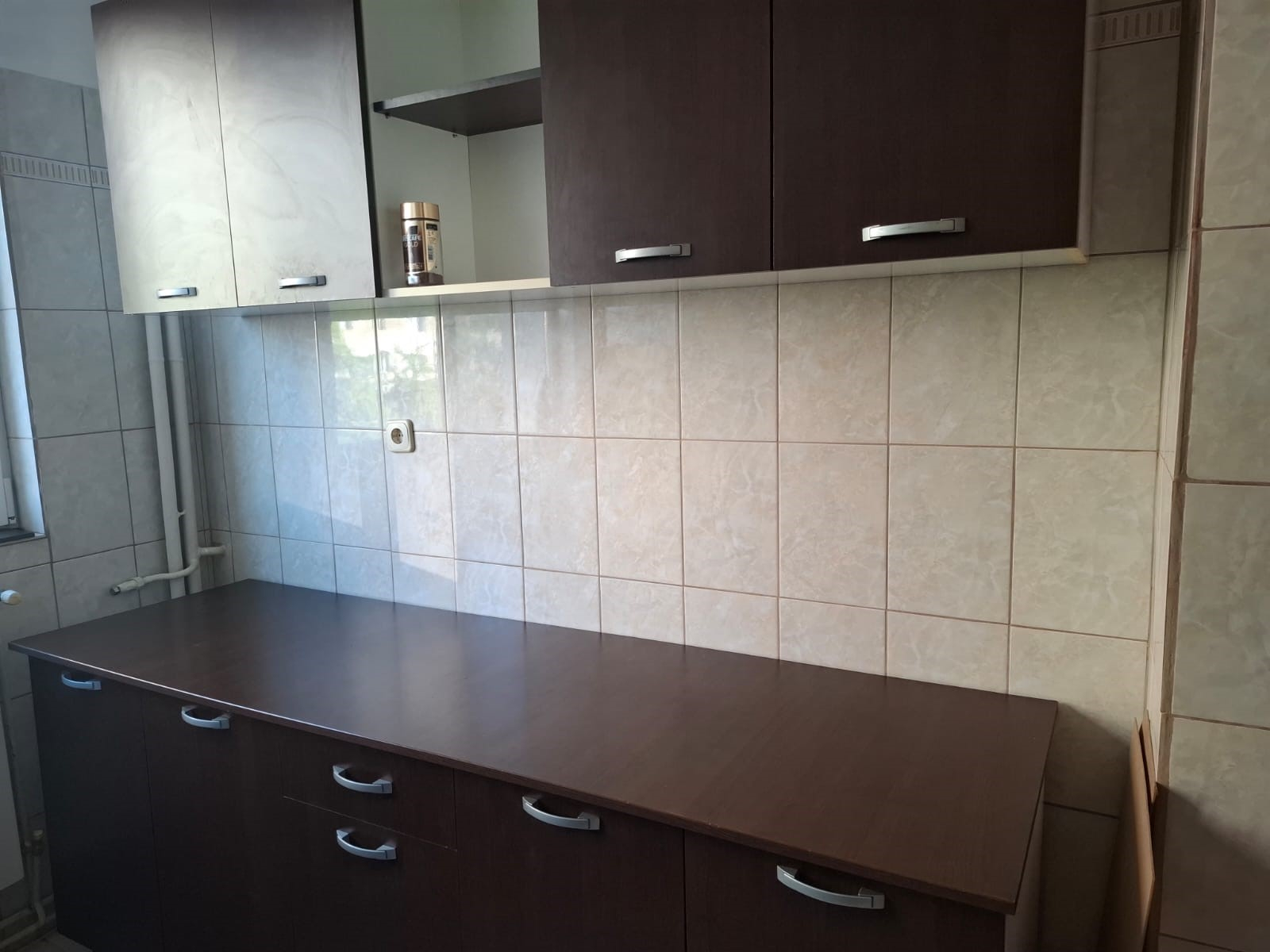 Inchiriez ap. 2 camere decomandat, 52 mp, Piata Voievozilor