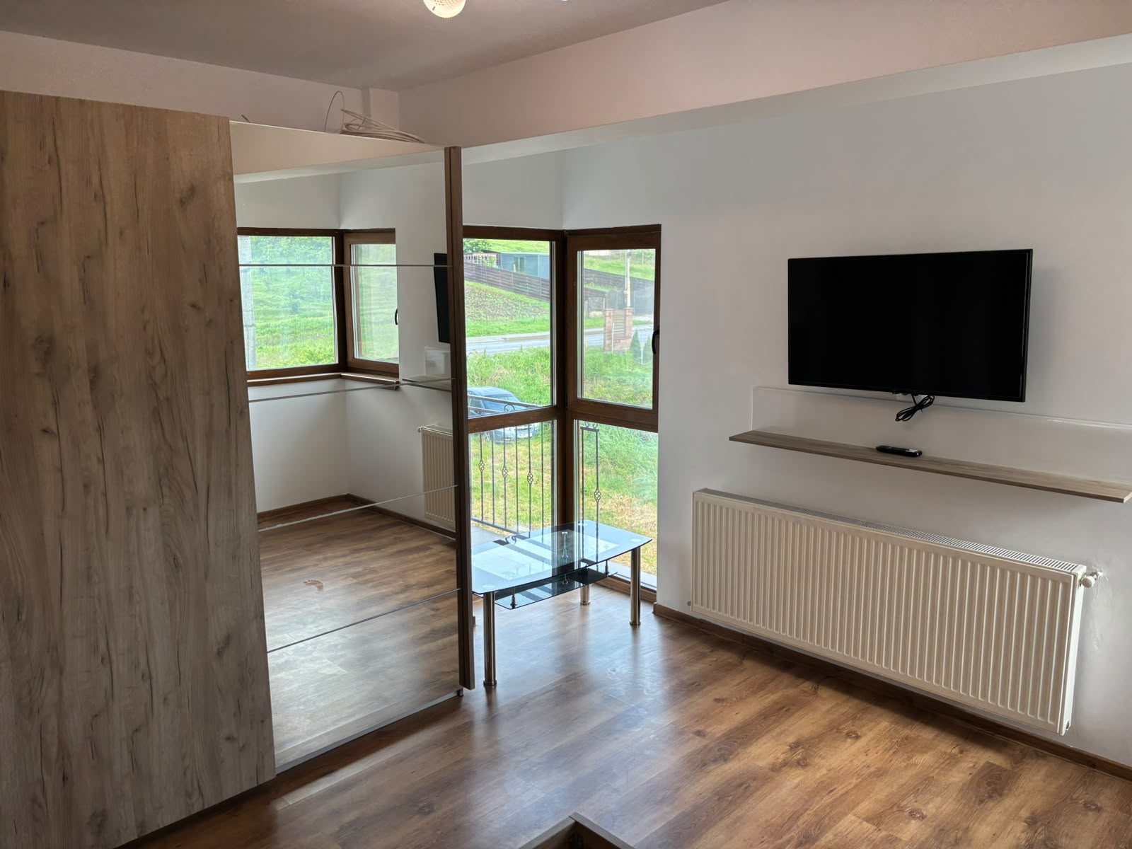 Vand apartament 2 camere. Rediu. 
