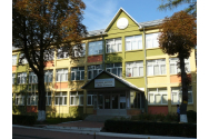   Școli închise de COVID, în județul Suceava