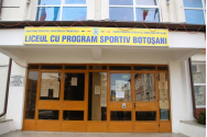  Românii din Marea Britanie ajută Liceul Sportiv din Botoșani