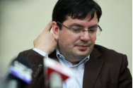  Fostul ministru al Sănătății, Nicolae Bănicioiu, anchetat de DNA pentru corupție