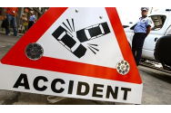 Accident în Botoșani. Trei copii au fost transportați la spital