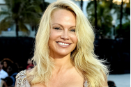 Pamela Anderson s-a separat de cel de-al cincilea soț