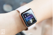 Apple Watch se vinde mai bine decât toate ceasurile elvețiene la un loc