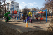 Toate parcurile de joacă din oraş beneficiază de modernizări