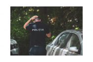 Poliţiştii din Suceava au rămas STUPEFIAŢI când au oprit o maşină pe dreapta. Află câţi ani avea şoferul