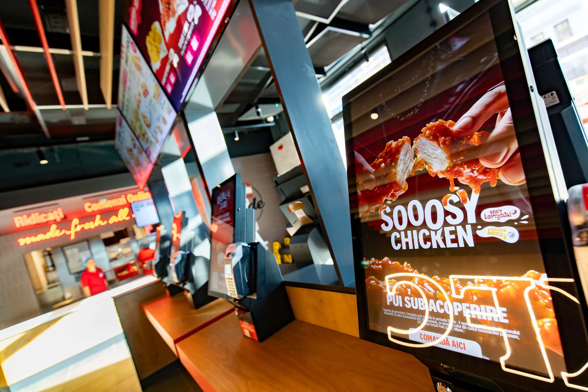 Iași, 5 august 2026  Singurul KFC Drive-Thru din Iași, relocat într-un nou spaţiu din Palas, cu peste 400 mp la interior și servicii disponibile non-stop