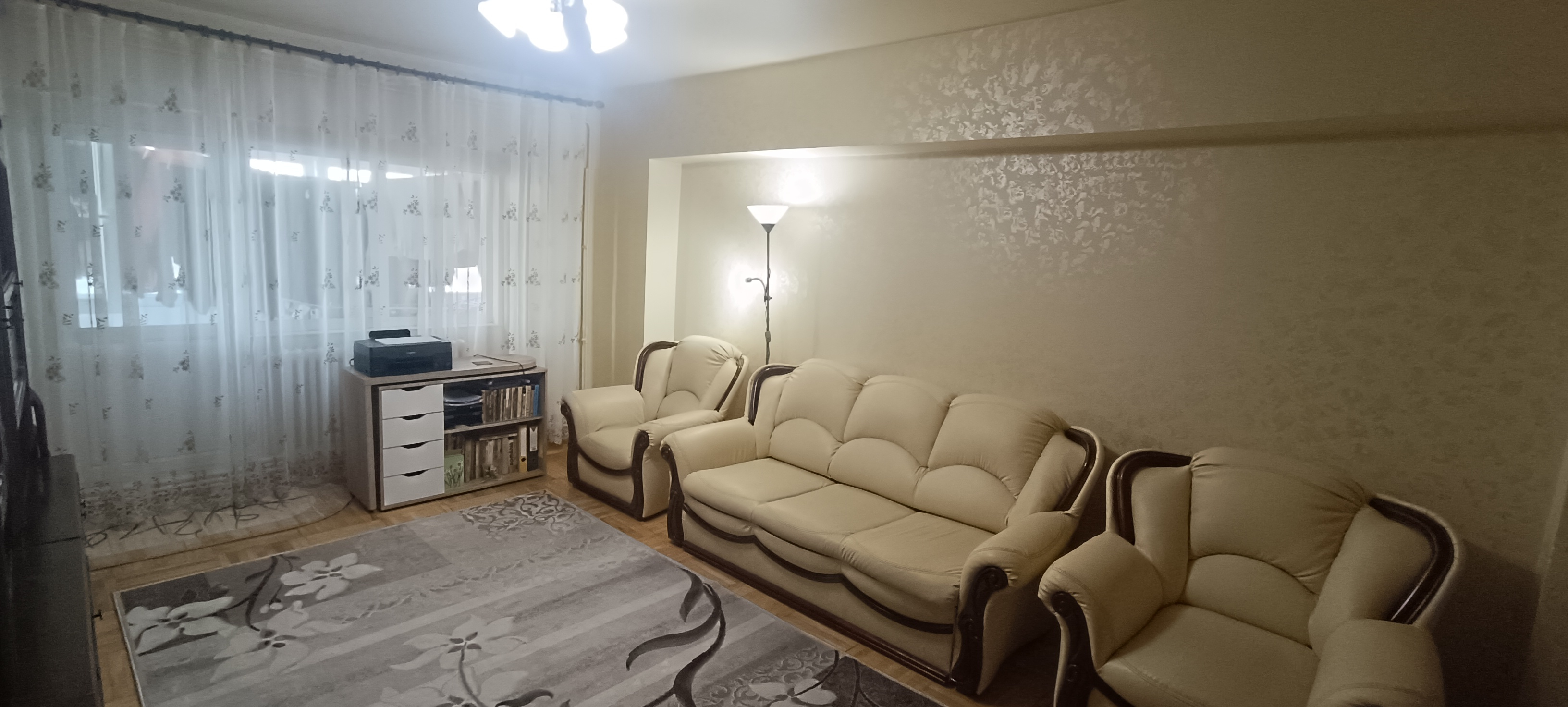 Apartament 4 camere decomandat Nicolina-Cug