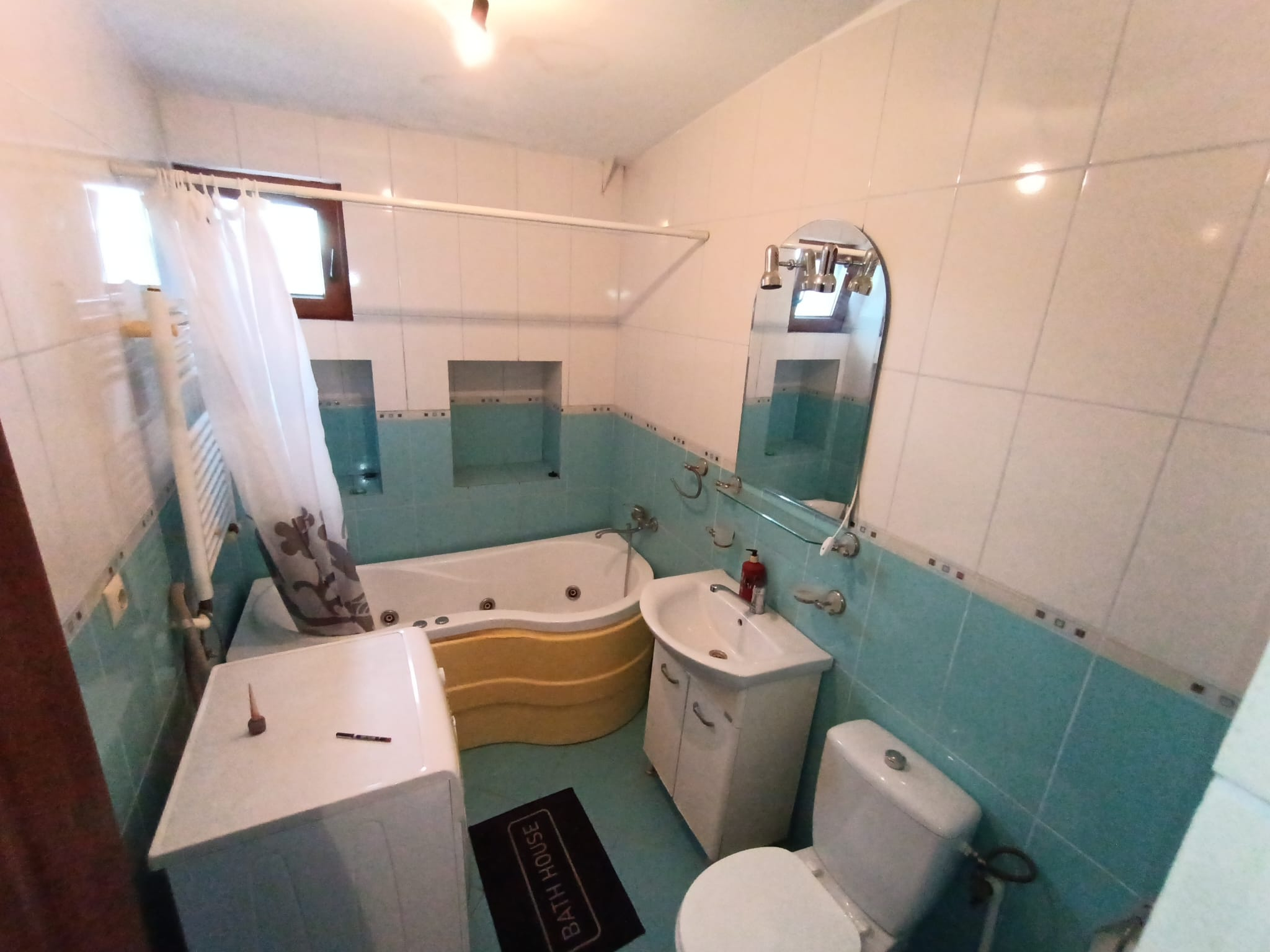 Inchiriere apartament Pacurari rond Canta (vizavi de Kaufland)