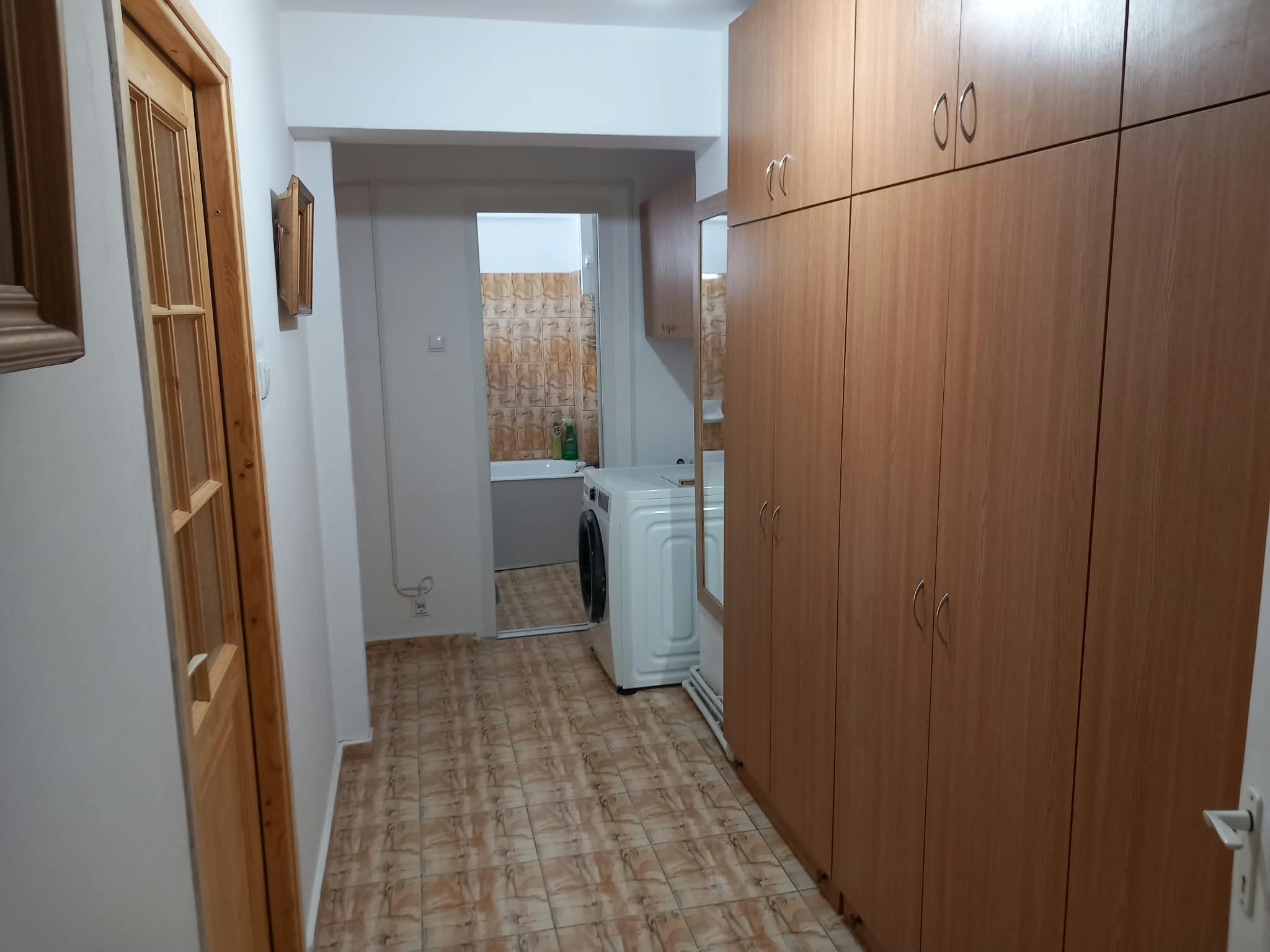 INCHIRIEZ APARTAMENT 3 CAMERE IN IASI ULTRACENTRAL.