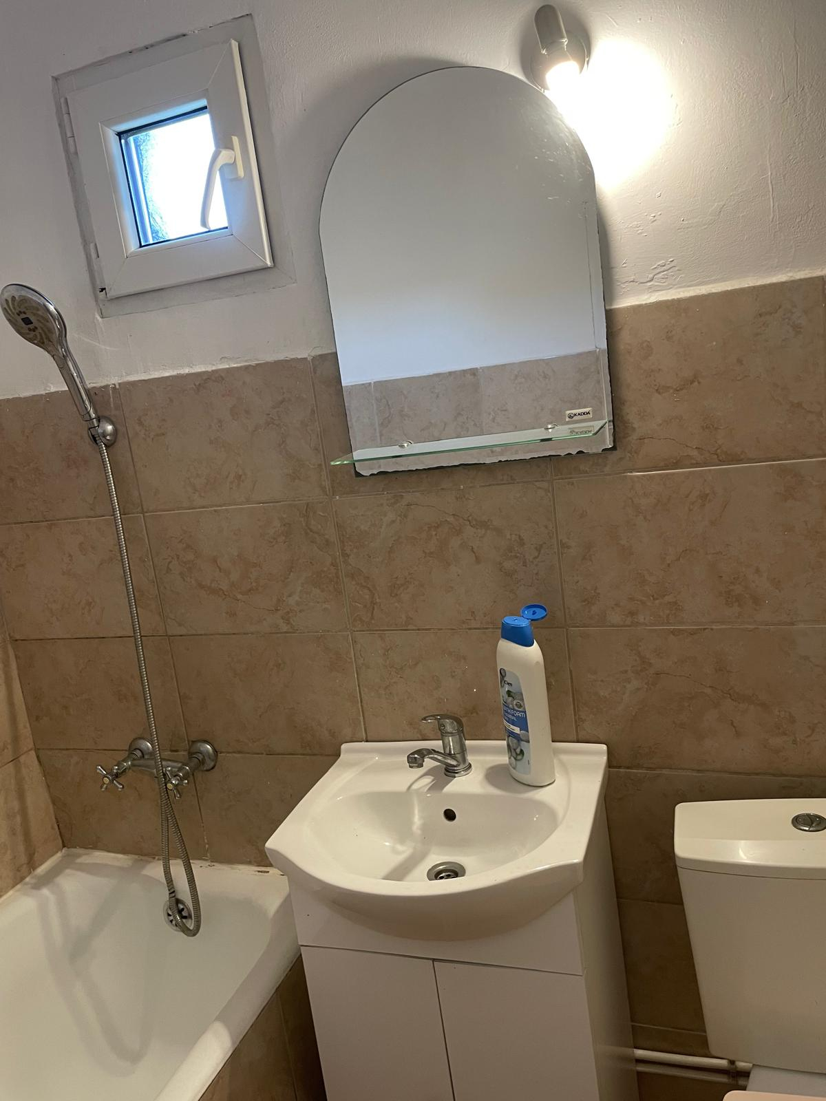  Apartament 1 camere de închiriat - modelul mare 39 mp - Gradinari - foarte aproape de Tudor !!!