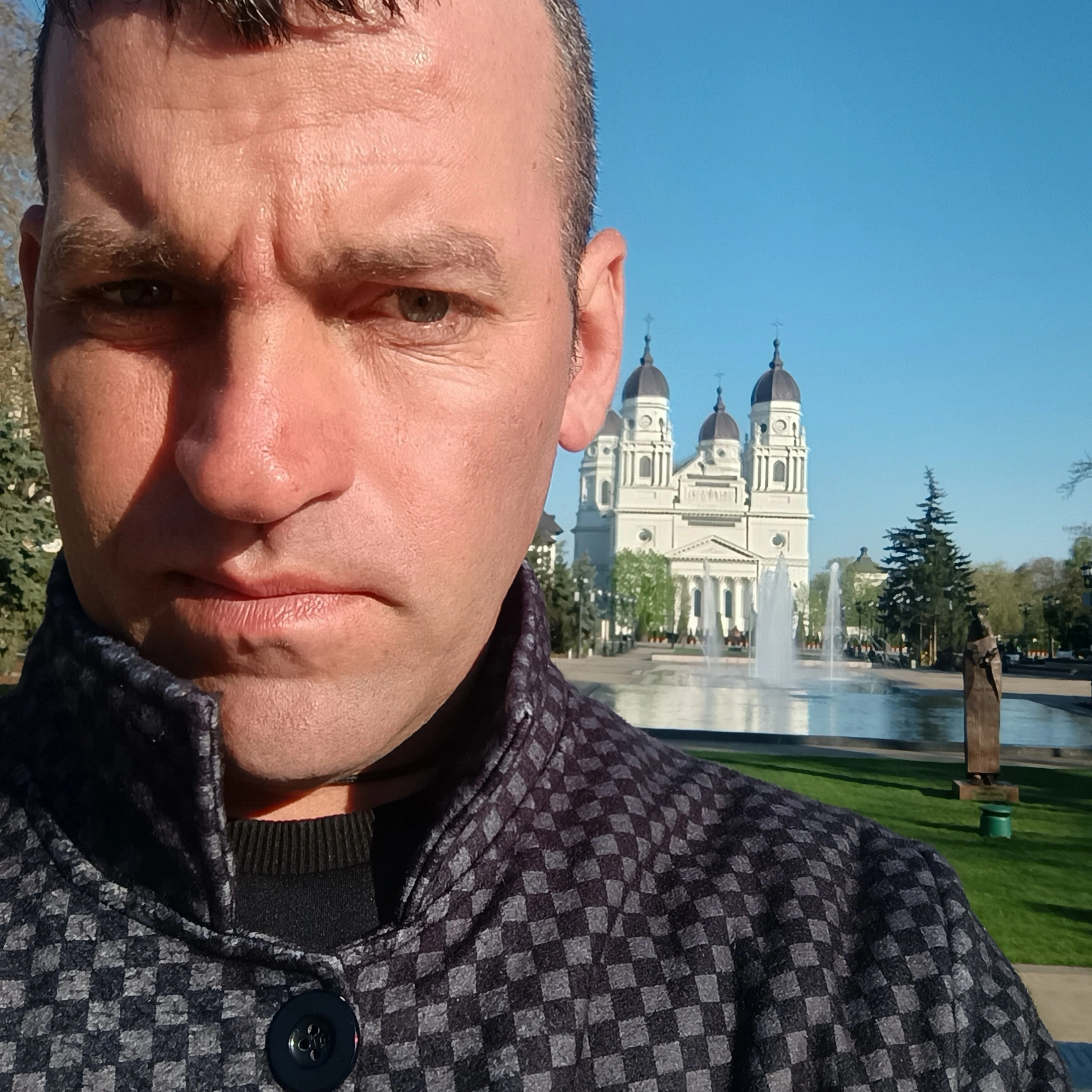 Buna sunt sigur femei și cupluri care caută aventuri de la 18 90 de ani vorbim mai multe detalii pe Whatsapp sau pe telefon 