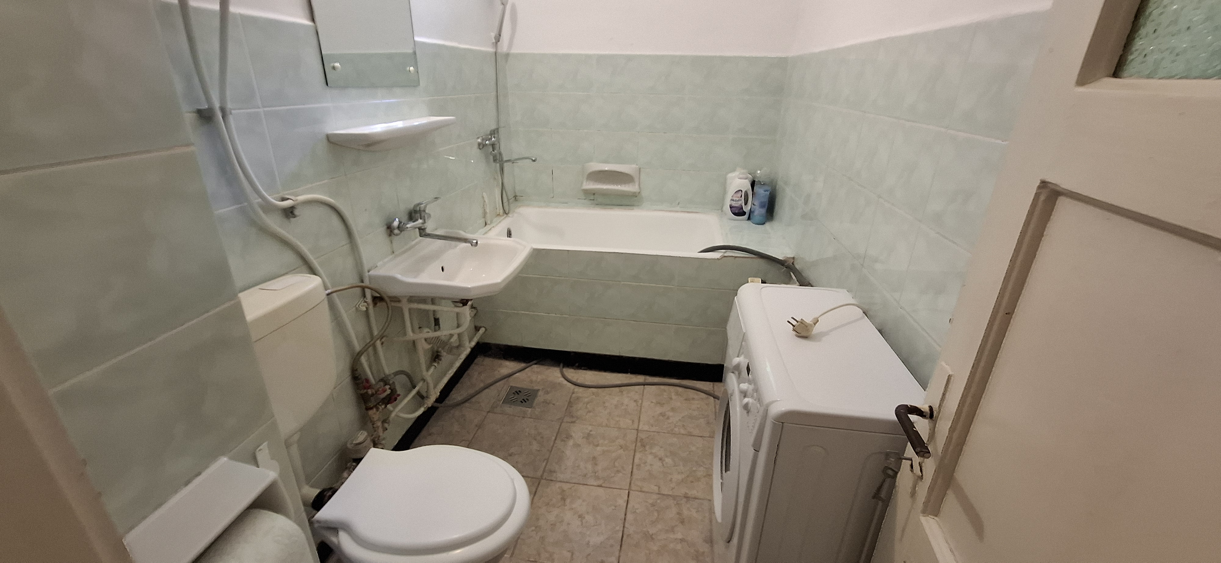 Inchiriez apartament 2 camere, Bulevardul T. Vladimirescu