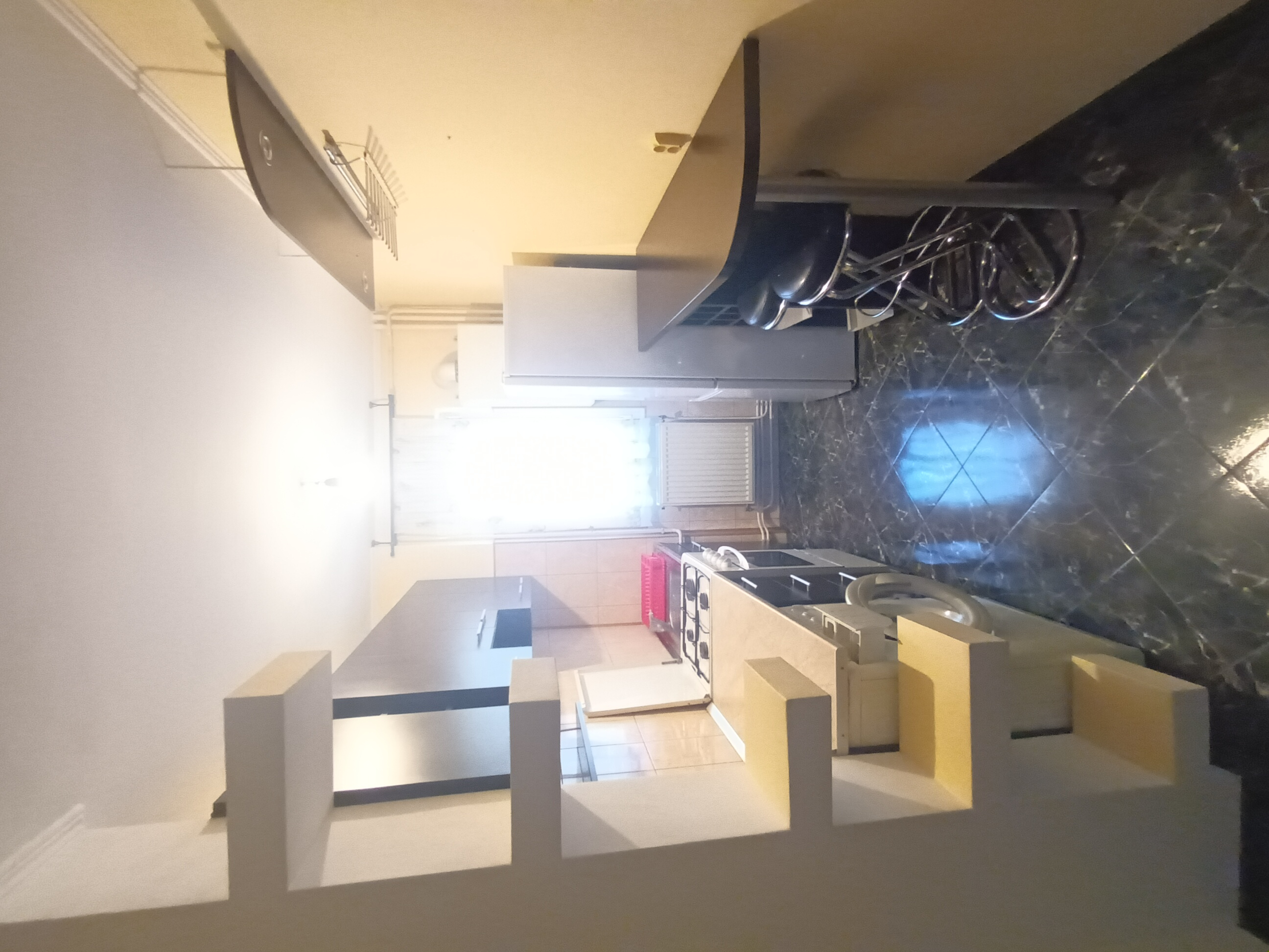 Apartament 2 cam Iasi-Pacurari 