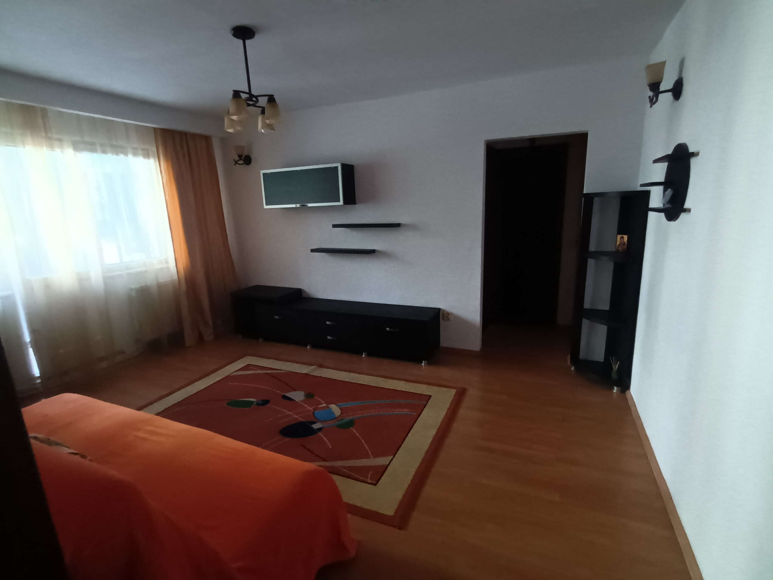 Apartament 2 cam Iasi-Pacurari 