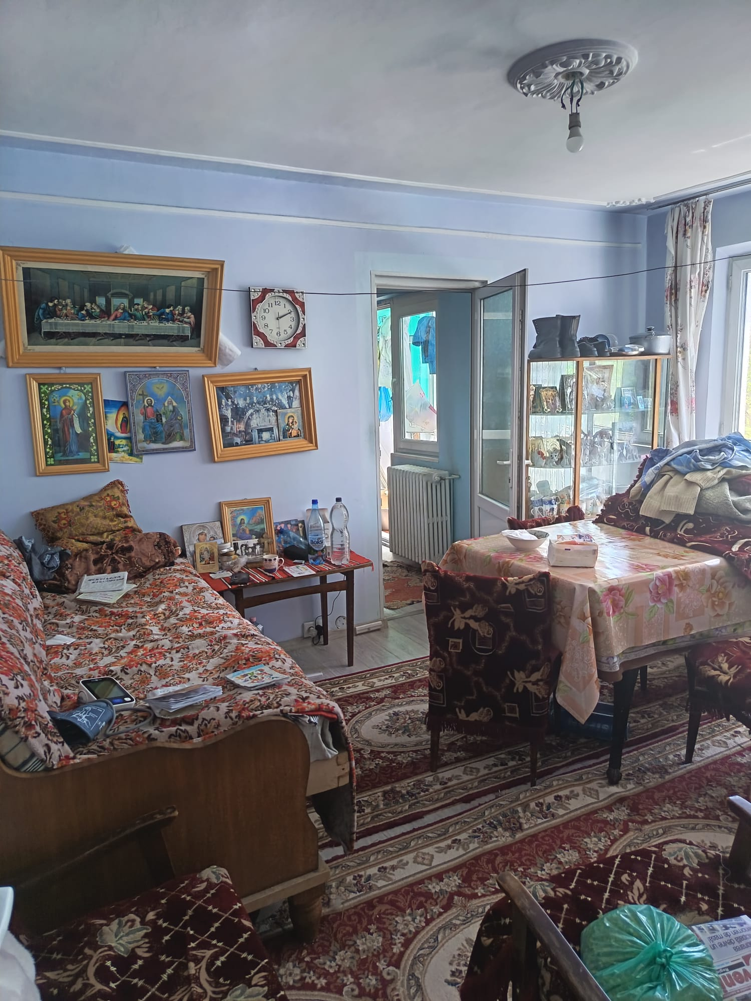 OCAZIE!Vand apart 2 camere ND,45 MP,et4-Mircea Cel Batran