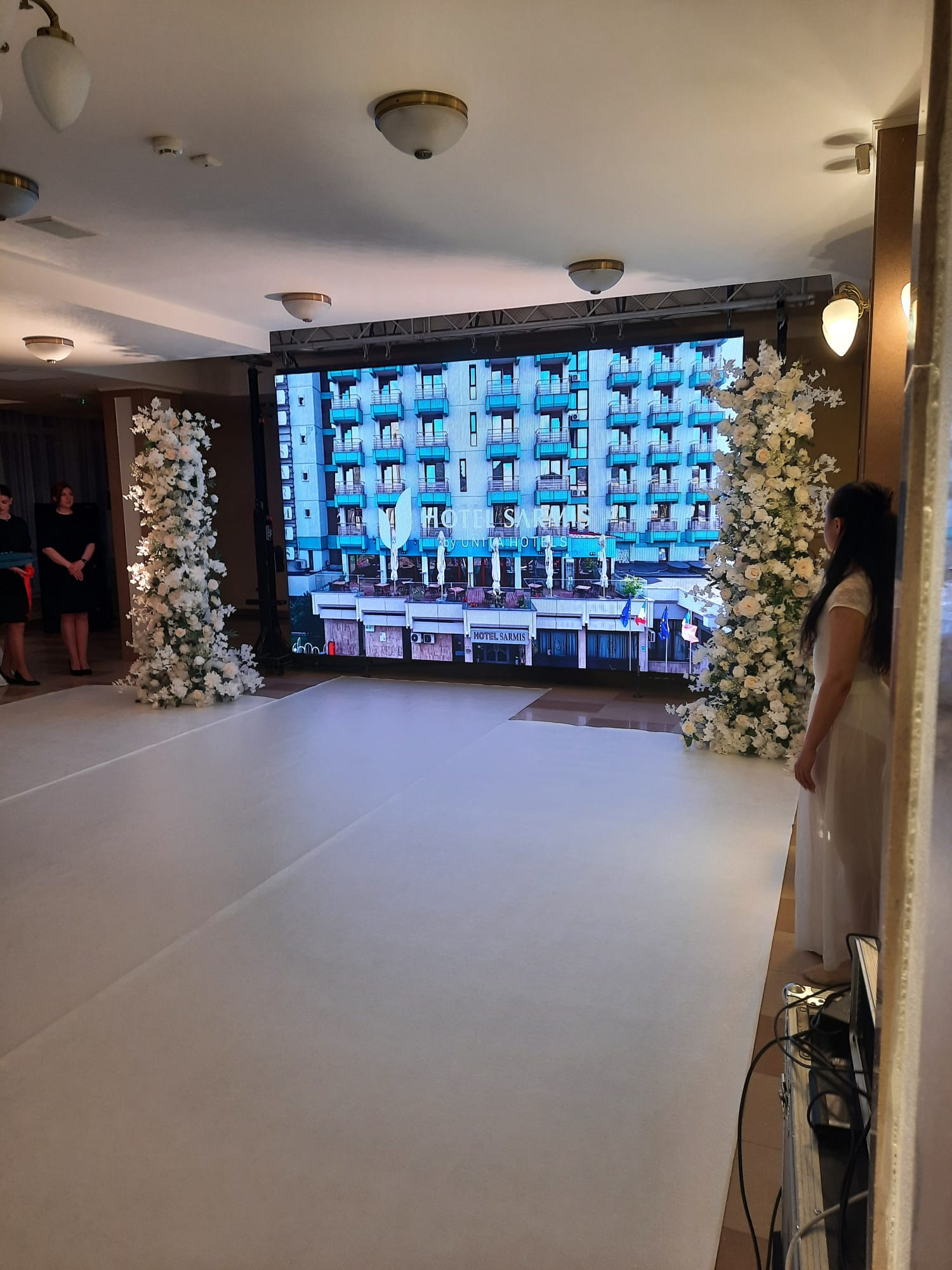 Ospitalitatea autentic românească are un nume - UNITA HOTELS