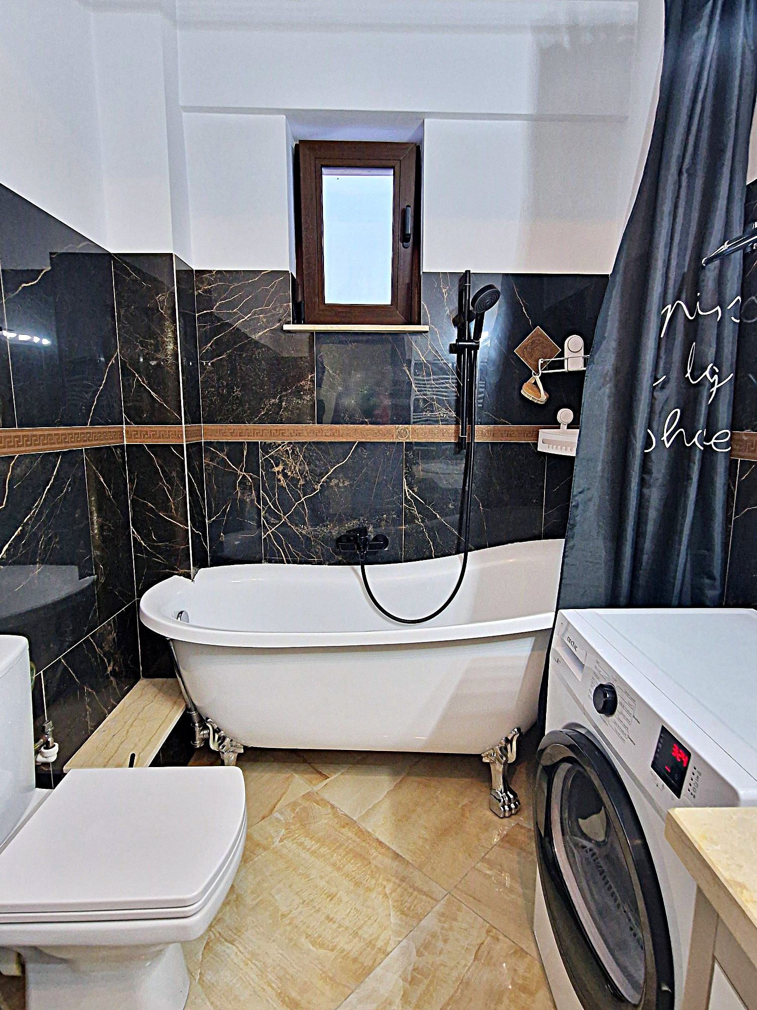 Apartament de închiriat – 2 dormitoare + living | Moara de Vânt | Parcare privată inclusă