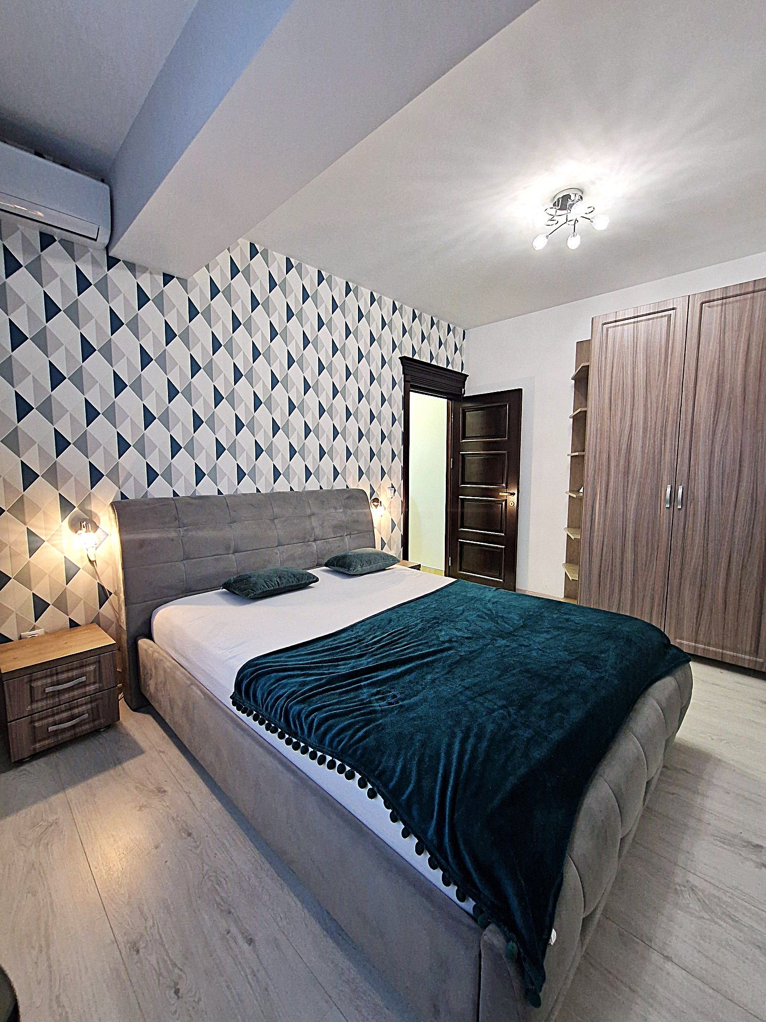 Apartament de închiriat – 2 dormitoare + living | Moara de Vânt | Parcare privată inclusă