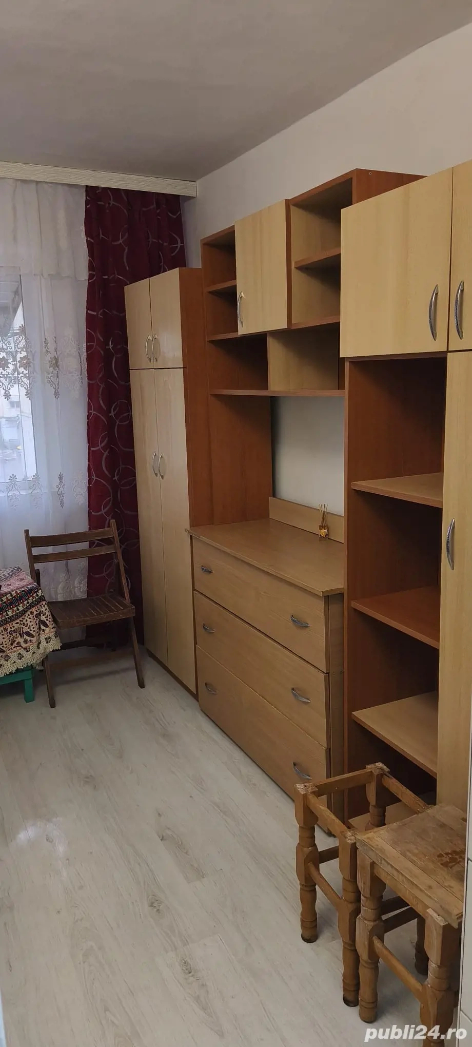  Podu ros- cameră de cămin 17 m cu baie cu