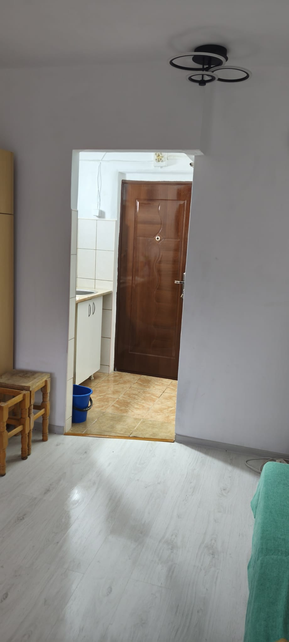  Podu ros- cameră de cămin 17 m cu baie cu