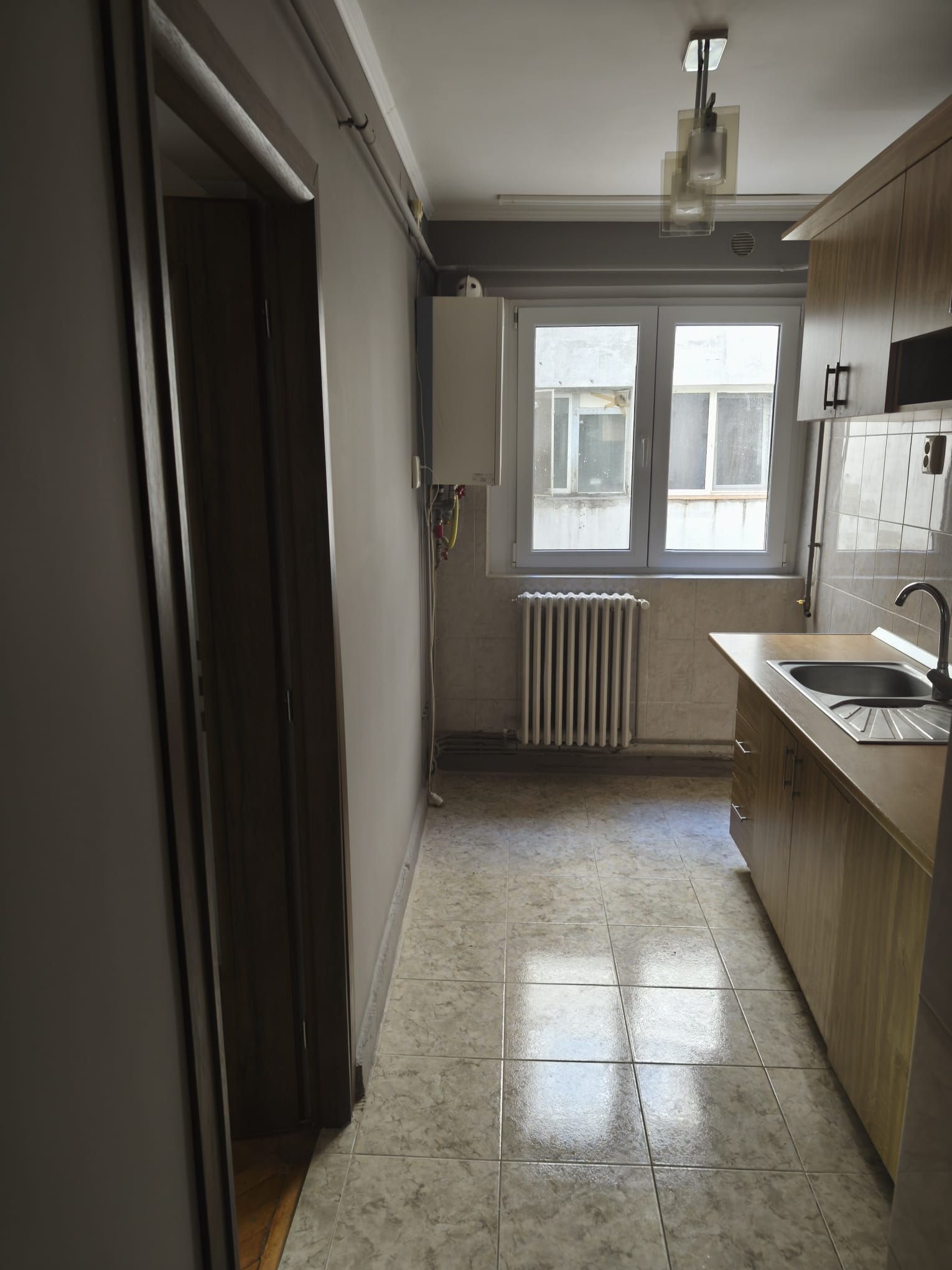 Proprietar vand apartament 3 camere