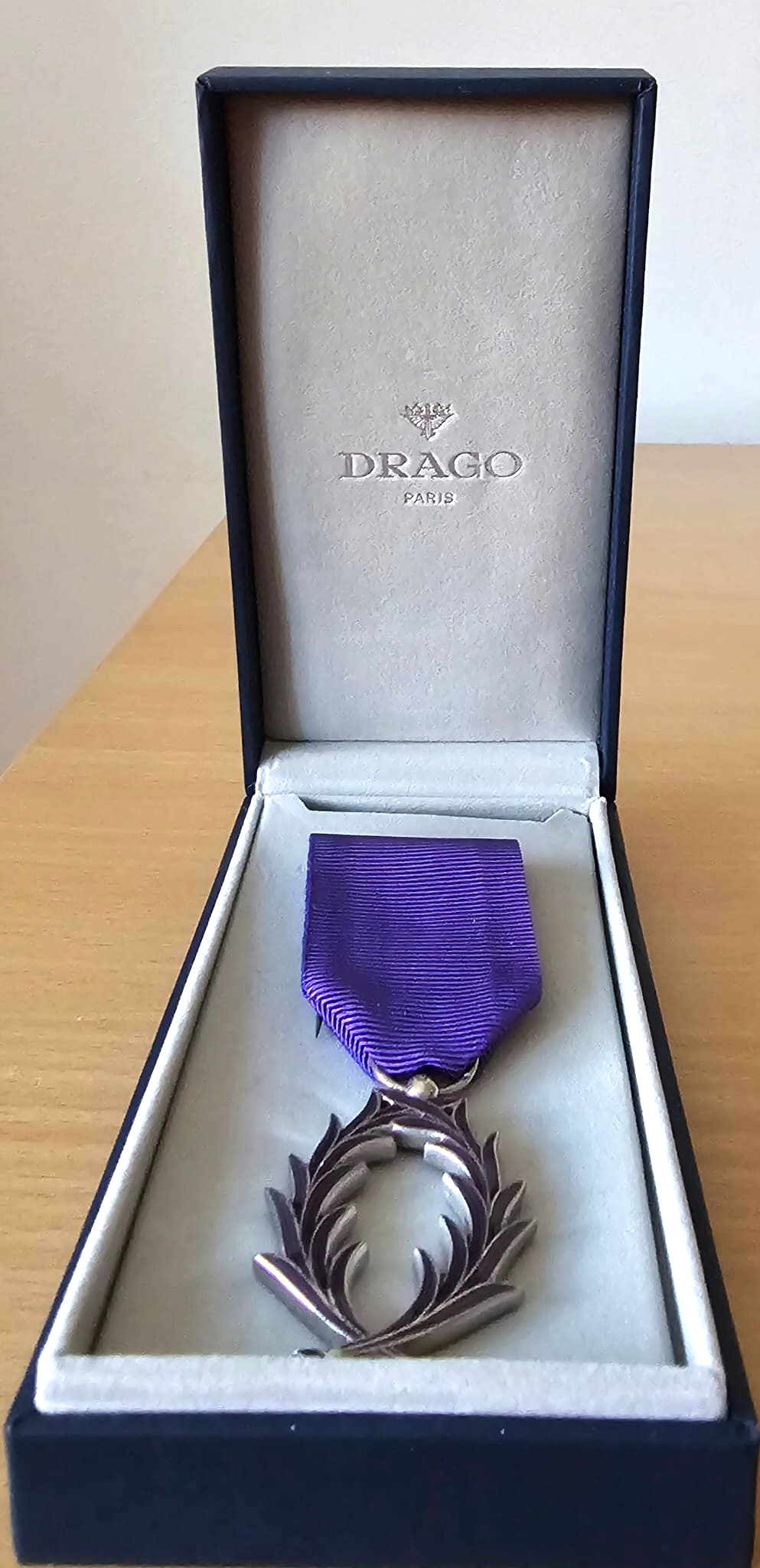 Cadru didactic de la UMF, decorat cu una dintre cele mai prestigioase distincții civile ale Republicii Franceze