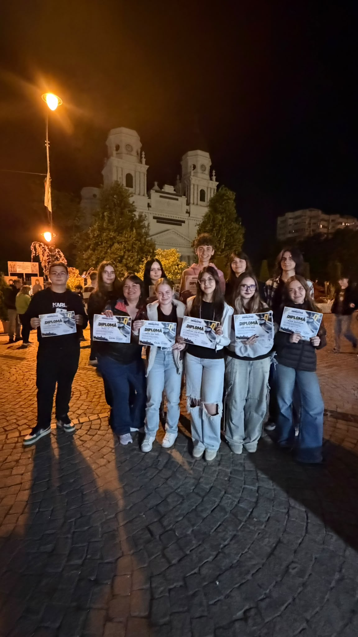 Sute de ieșeni, atrași de misterele criminalisticii. De la amprente la chimie aplicată, la Noaptea Cercetătorilor