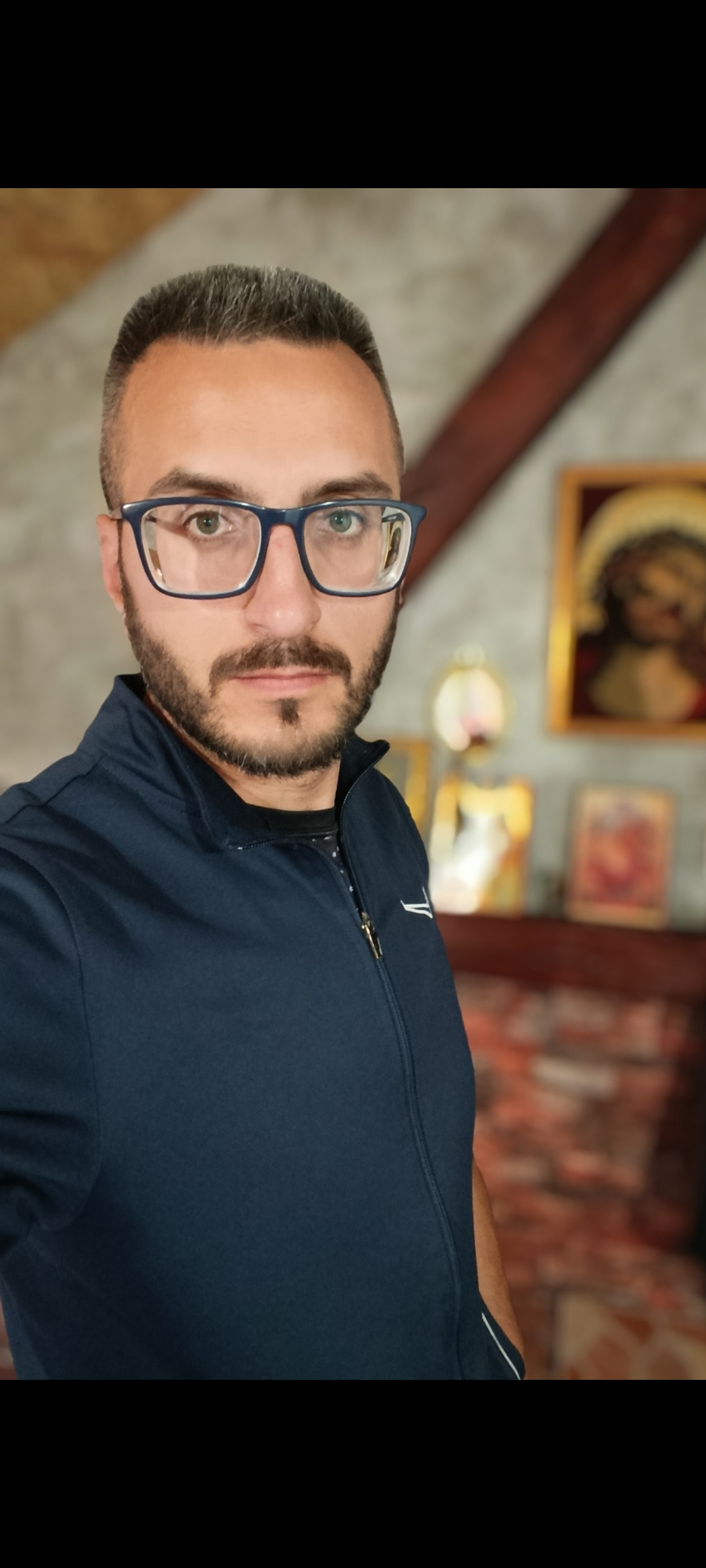 Caut parteneră de viață 