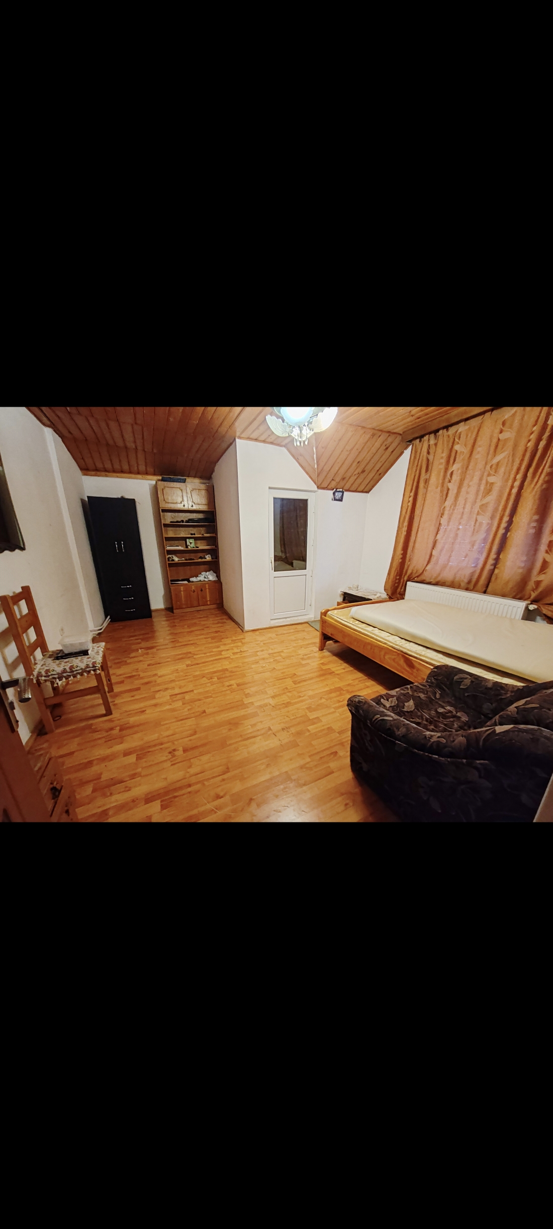 Cameră Copou -Cuza.170 euro
