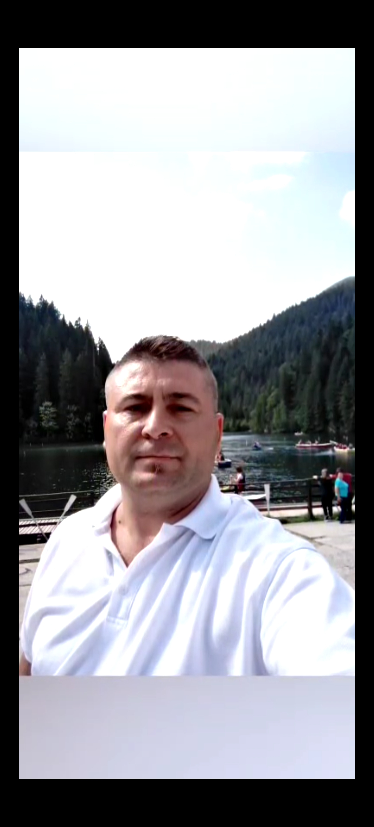 Bărbat 44 ani din oraș Iași.  