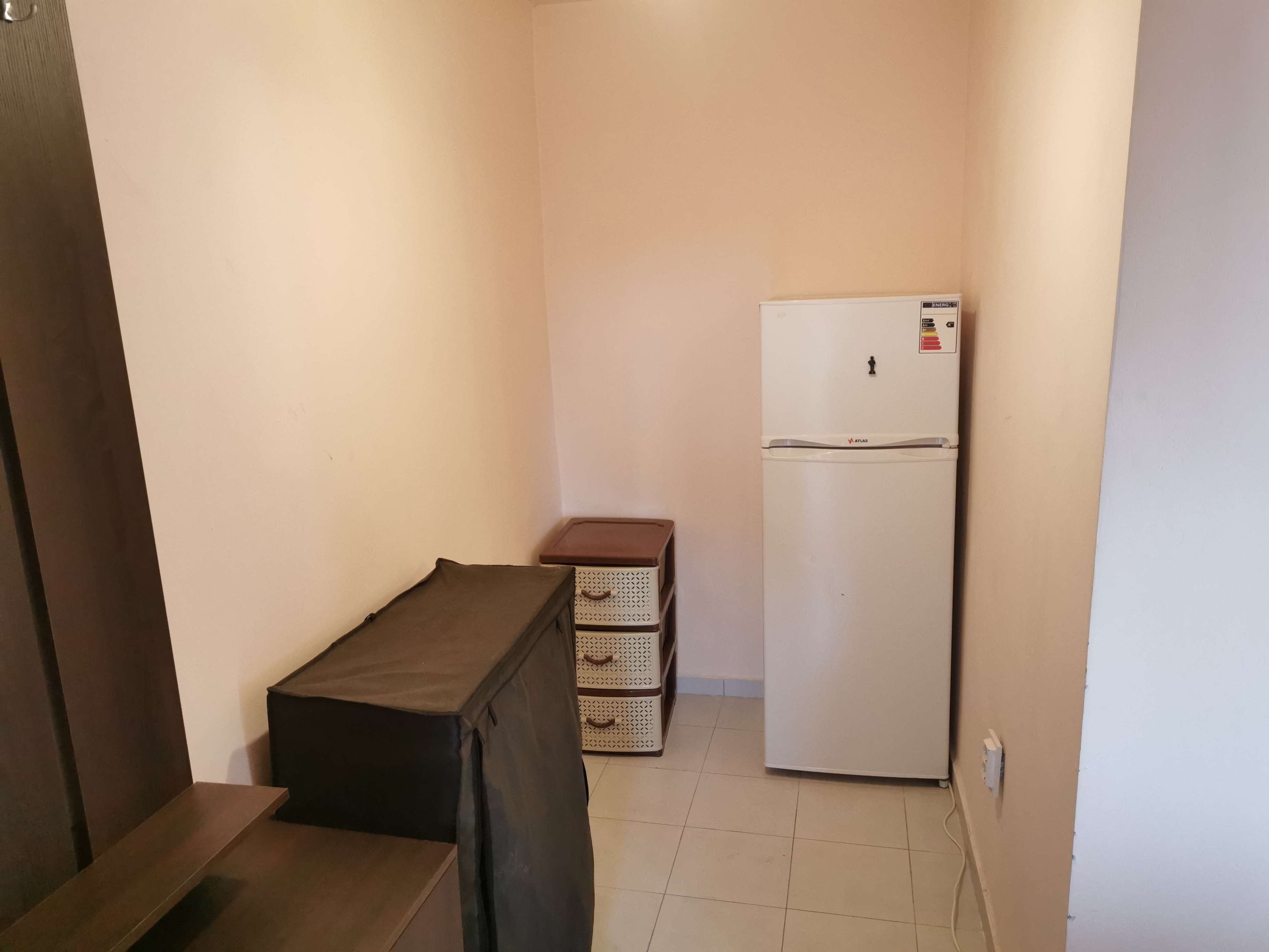 Inchiriez apartament 2C Podu de Fier-Padurii