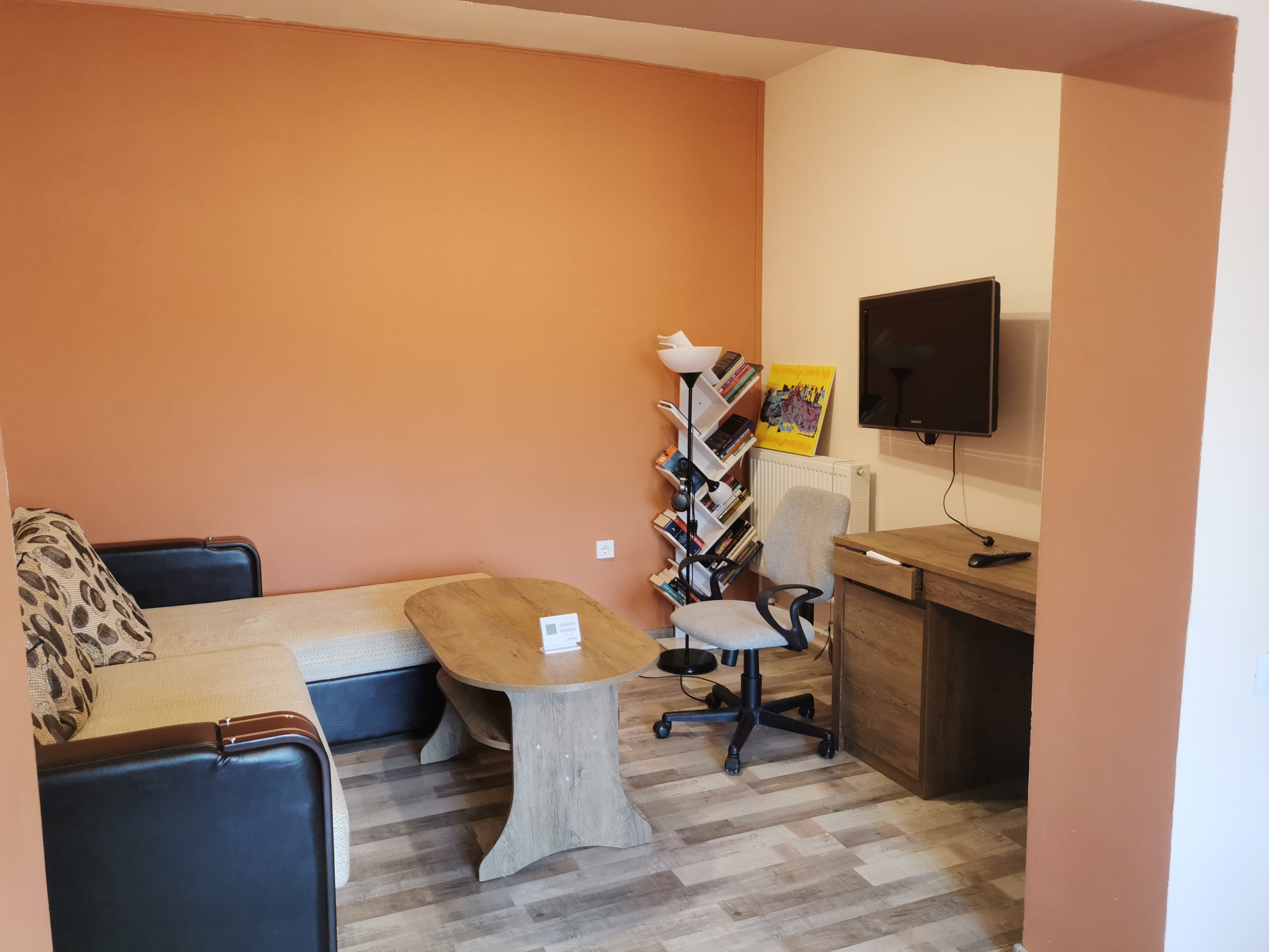 Inchiriez apartament 2C Podu de Fier-Padurii