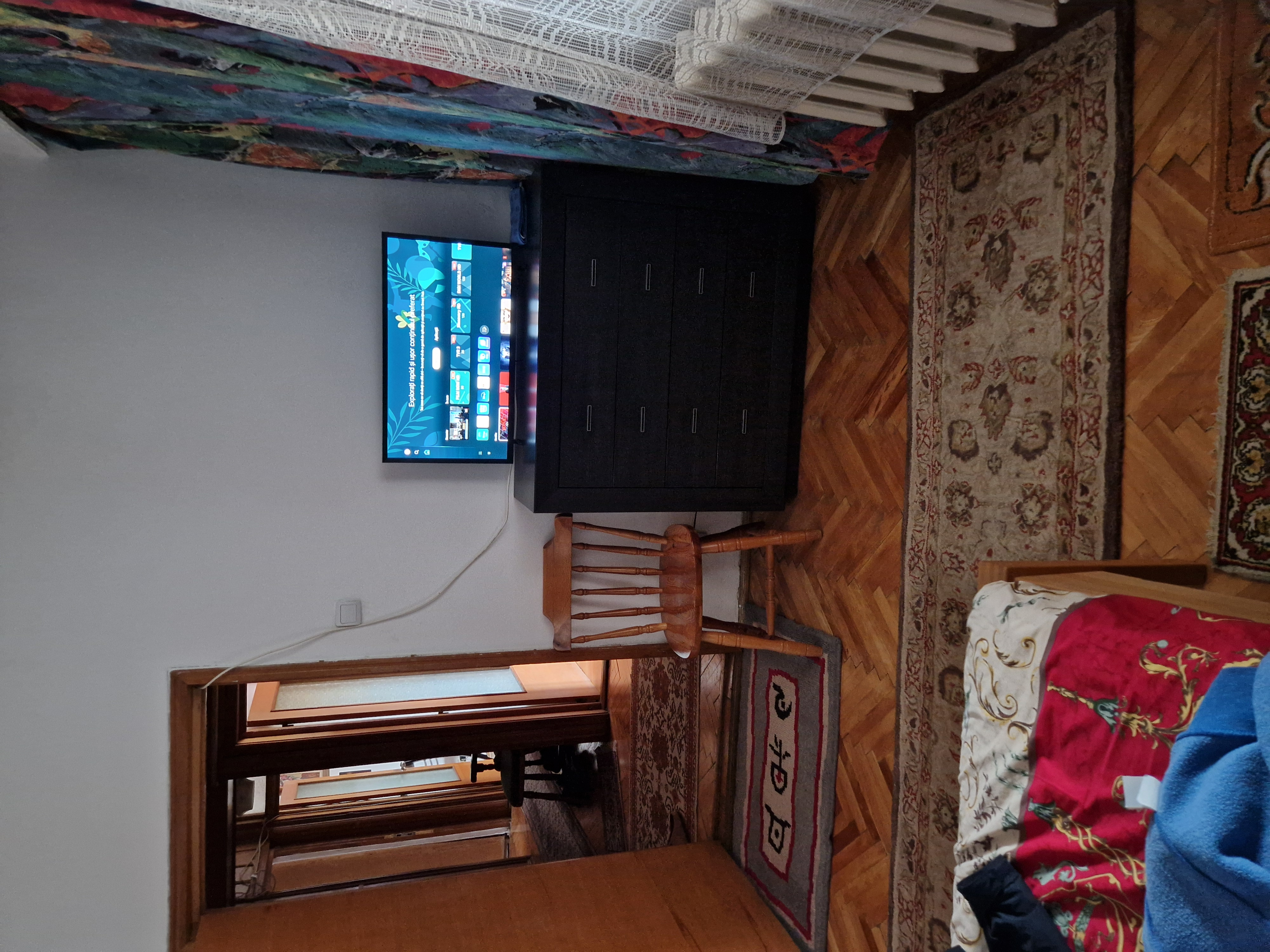 Camera centru in apartament cu 4 camere