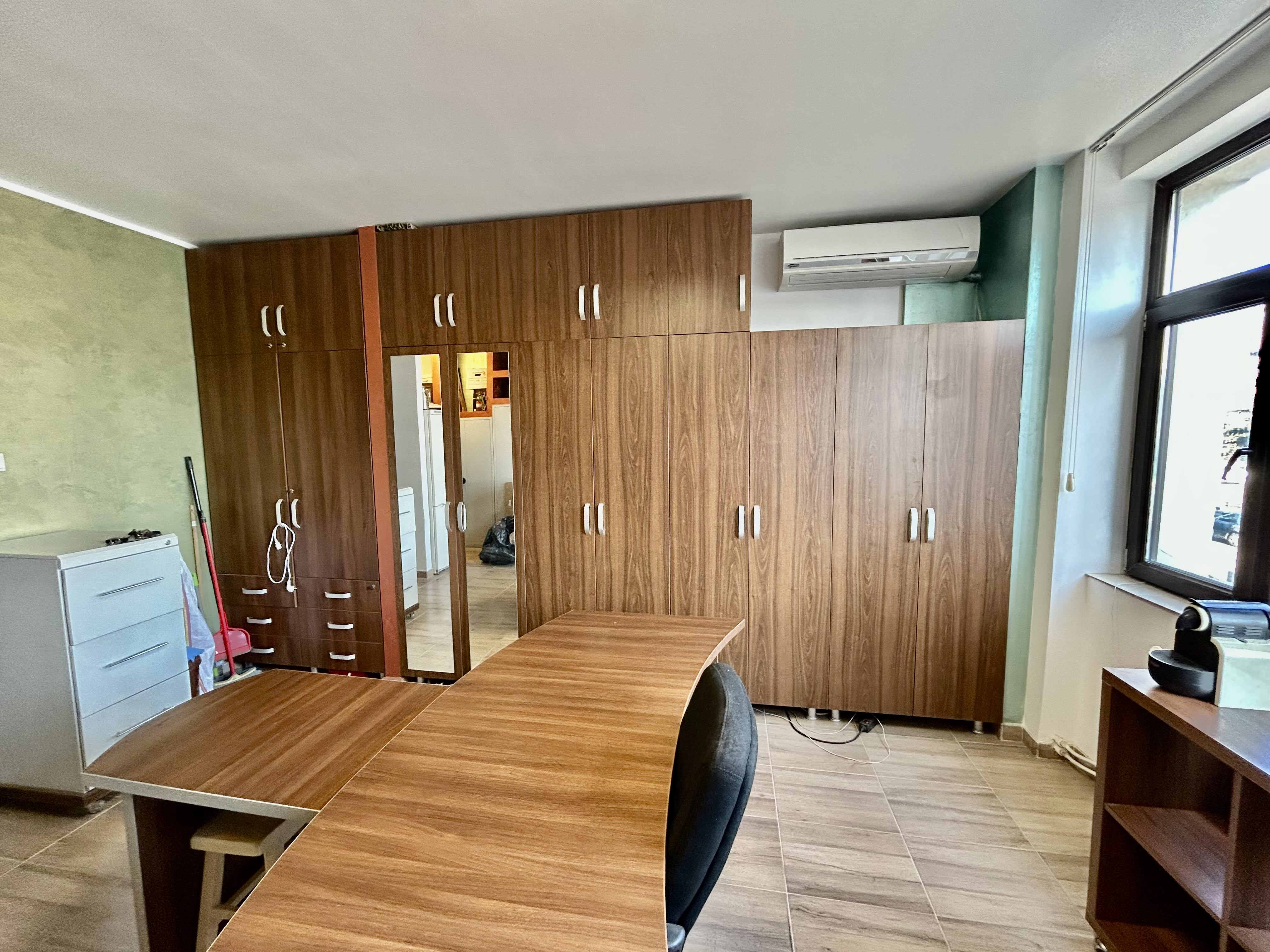 Garsoniera 33mp utili, Granit, complet mobilata si renovata